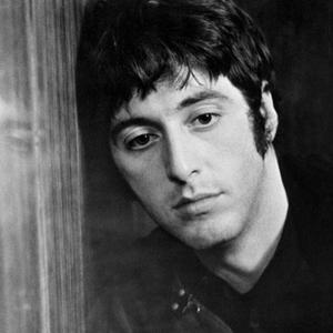 男人吃奶摸下面
